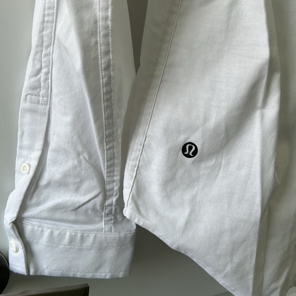 Lululemon Button Down Shirt - Picture 5 of 6